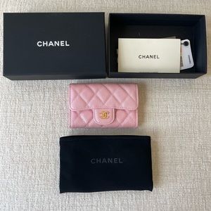 Baby pink caviar wallet